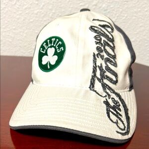 Adidas 2010 BOSTON CELTICS The Finals Hat/Cap